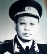 邱先通