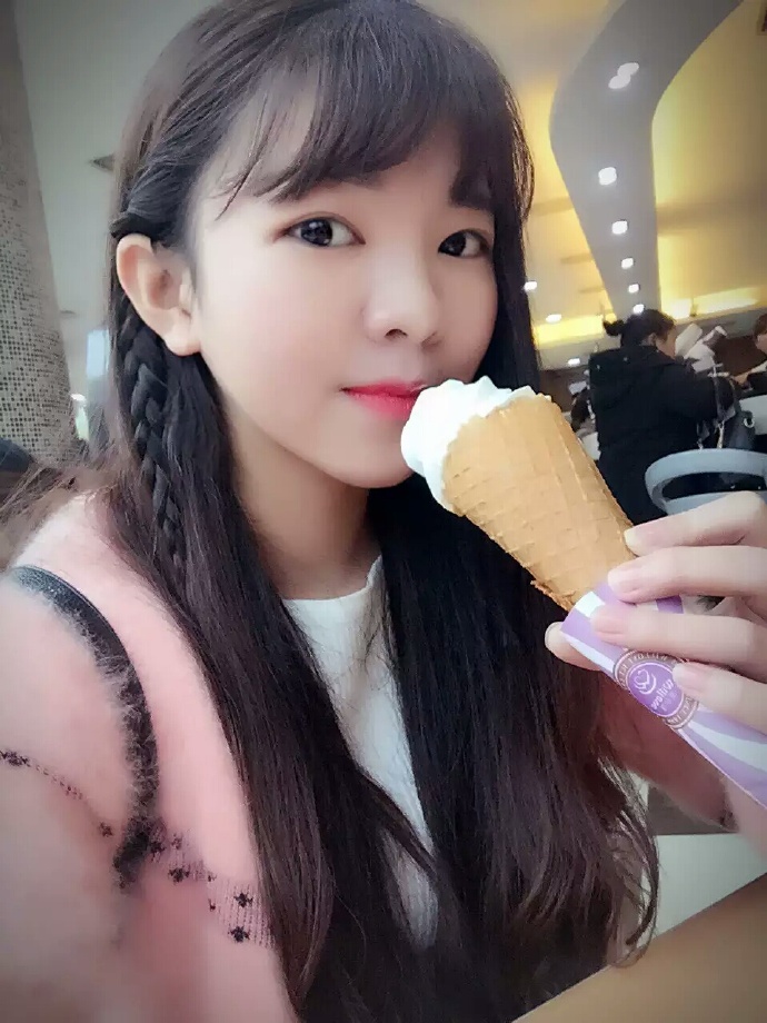 湖南怀化22岁女生罗燕